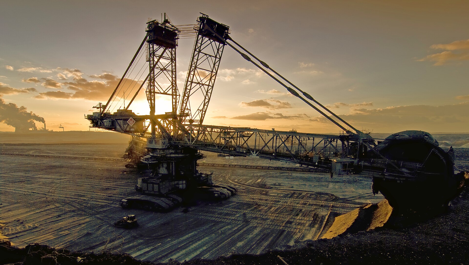 Bagger 288 rotating its massive bucket wheel while excavating an open-pit mine